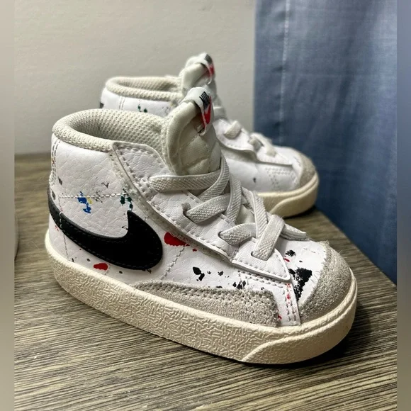 Nike Blazer Mid ‘77 baby toddler Td Paint Splatter White/Black’ Sneaker Size 5C